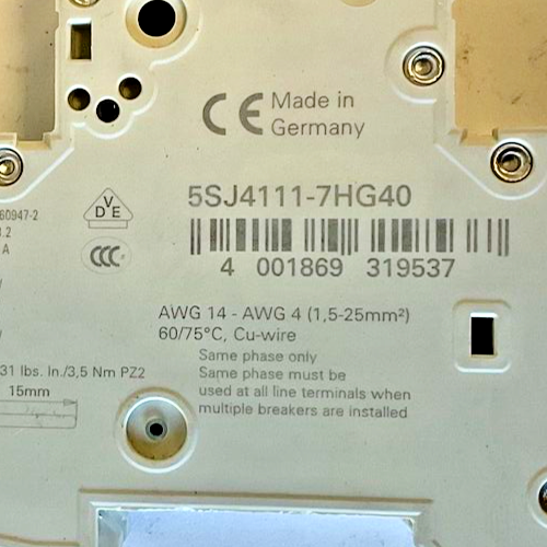 SIEMENS 5SJ4111-7HG40 CIRCUIT BREAKER 5A CHAR.C TYPE HSJ 230V ***LOTOF3***