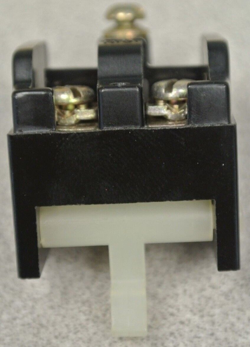ALLEN-BRADLEY 1495-N10 / AUXILIARY CONTACT BLOCK / N.O. CONTACT / SIZE 0, 1, 2