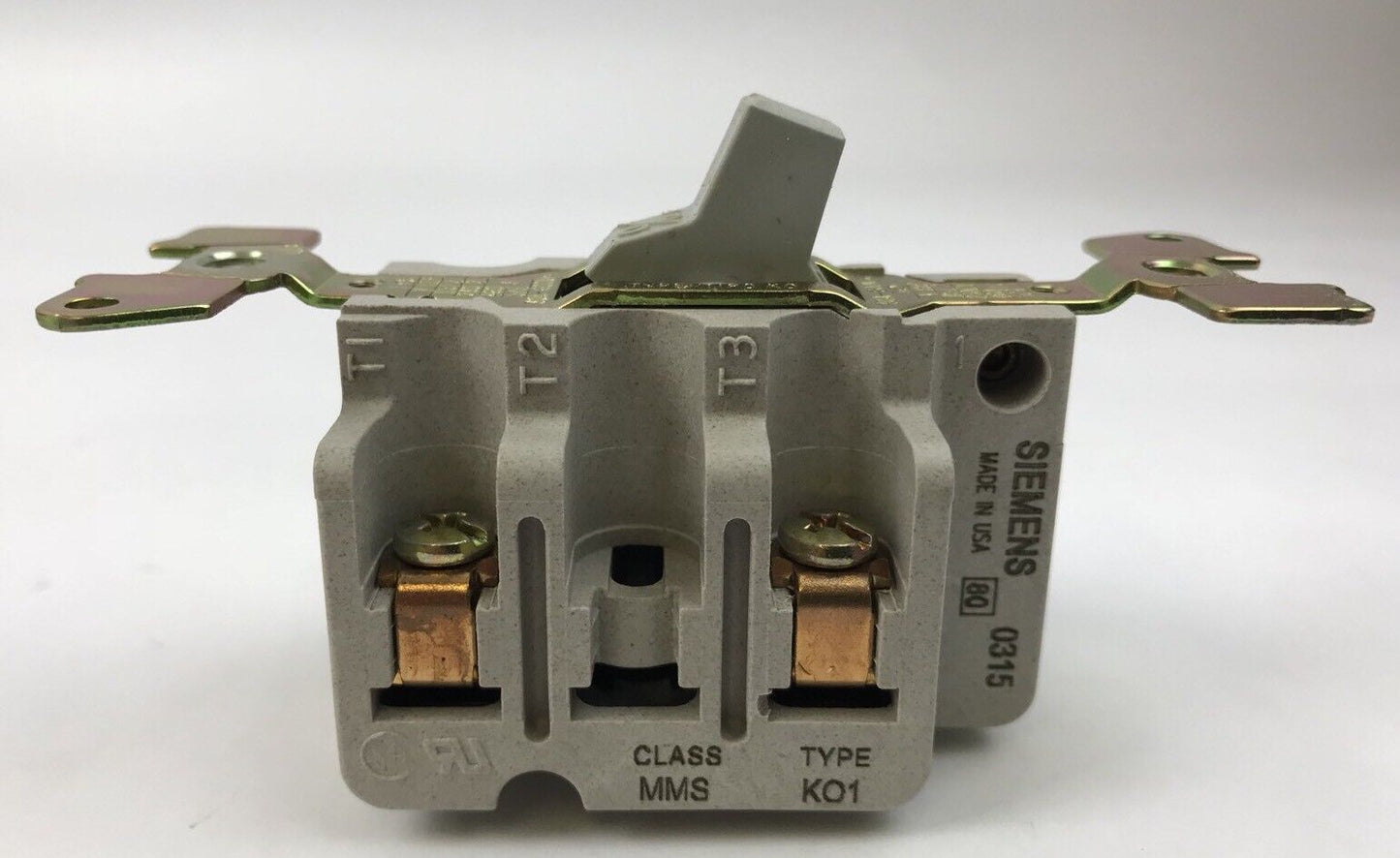 Seimens MMSK01 Manual Switch Max Voltage/HP 575VAC 3 HP 575VAC HP 1/3 Phase