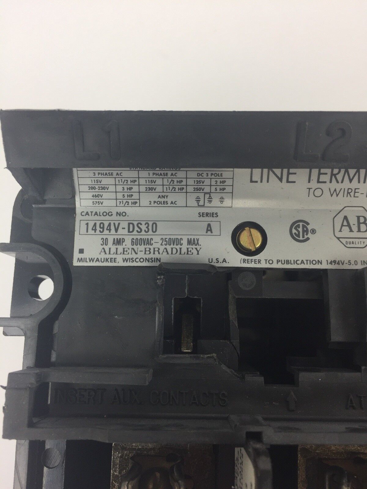 ALLEN BRADLEY 1494V-DH233 FUSIBLE DISCONNECT SWITCH KIT 30A 250V CHIPPED PLASTIC