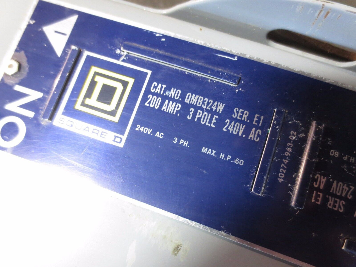 SQUARE D QMB324W Ser. E1 - QMB BRANCH SWITCH - 240VAC, 200A, 25-60HP