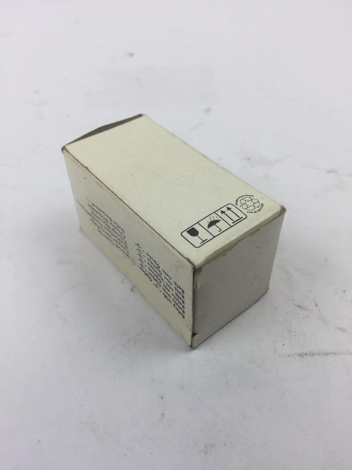 ALLEN BRADLEY 700-HA32A12 RELAY 10A 2 C/O (DPDT) 12 VAC 50/60HZ SERIES D