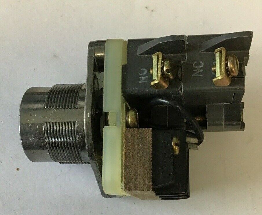 WESTINGHOUSE OT3PA PUSH TO TEST LIGHT 6VAC/DC