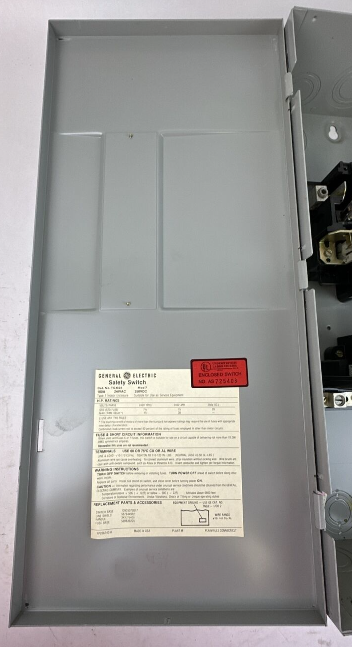 GE TG4323 FUSIBLE SAFETY SWITCH MOD 7 100A 240VAC 3PH 30HP 250VDC 20HP 3P TYPE 1
