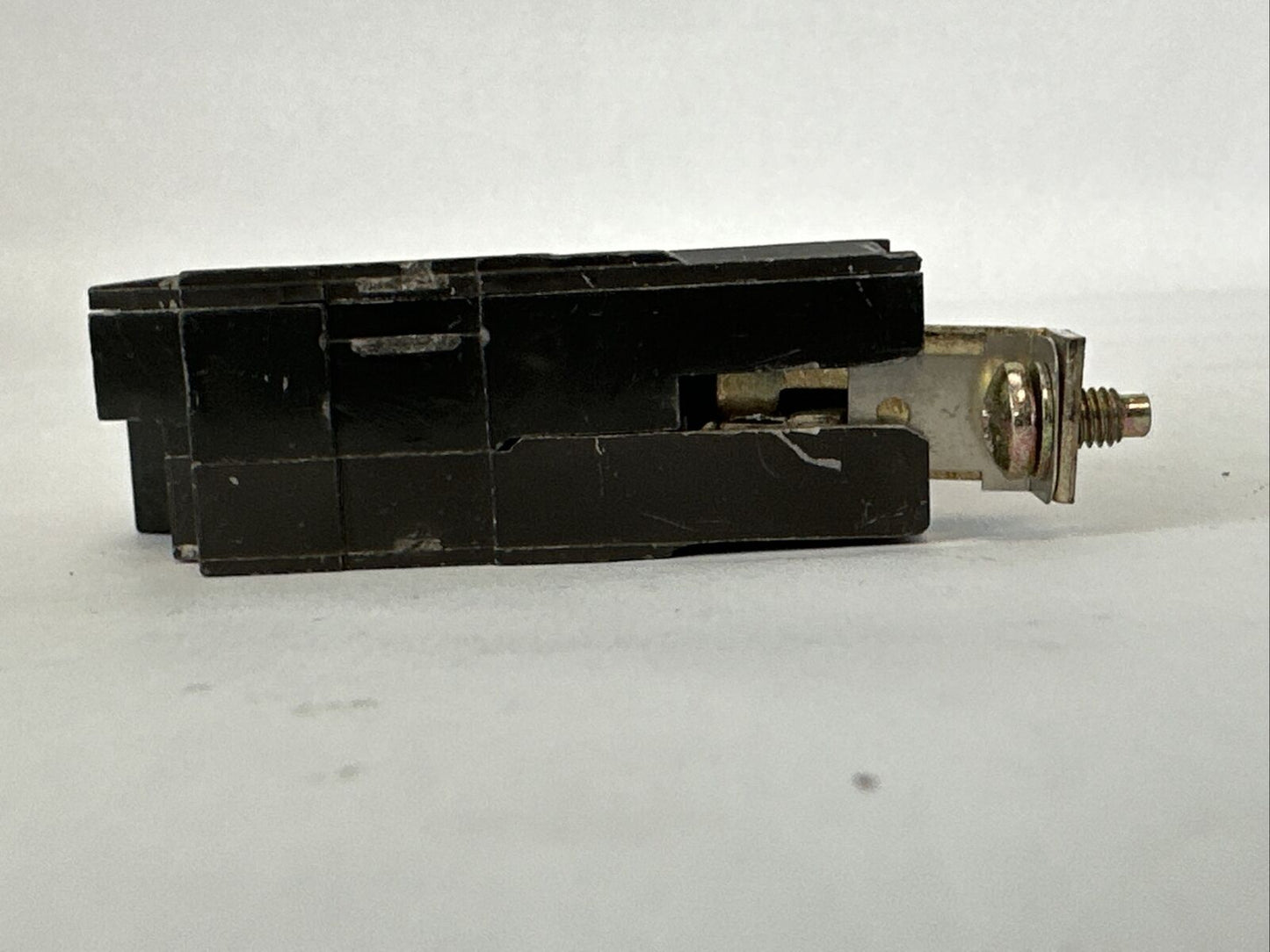GE THQB1120GF GROUND FAULT CIRCUIT BREAKER 20AMP 120VAC 1P