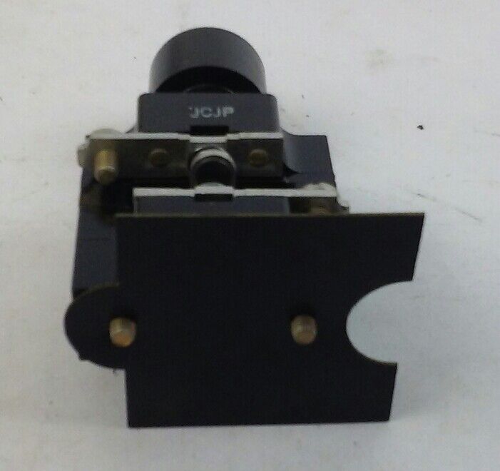 New Allen-Bradley 1NO 1NC Black Push Button Unit for Bulletin 800H, X-49579