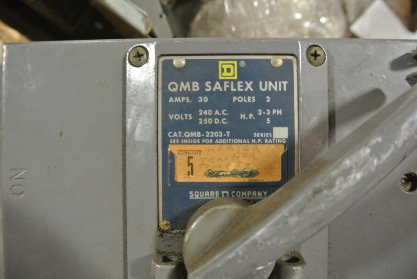 SQUARE D QMB2203T - TWIN PANELBOARD SWITCH - 240VAC, 30A, 2-POLE