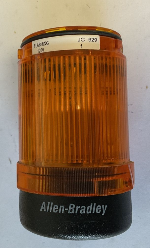 ALLEN BRADLEY 855E-10FN5 FLASHING INCANDESCENT STACK LIGHT SER.A 7W 120VAC 58MA