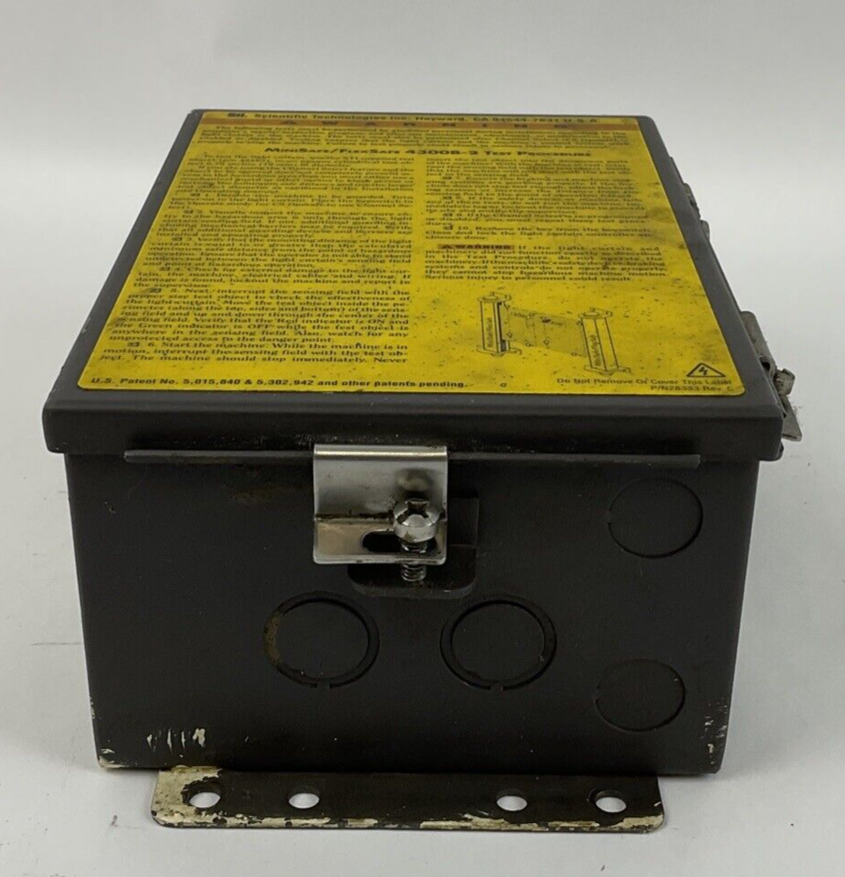 STI MS4300B-2 SAFETY SCREEN CONTROLLER 115VAC 50/60HZ