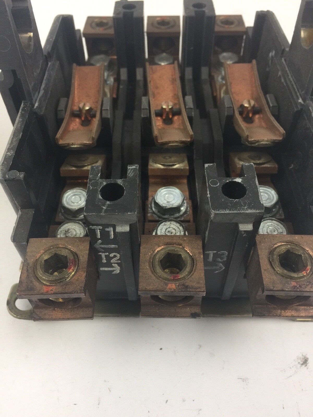 SQUARE D 8502SF02 SIZE 4 CONTACTOR 600V 50/60HZ 31091-400-57 COIL 480V 60HZ