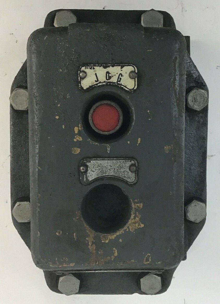 WESTINGHOUSE TYPE HD-CE PUSHBUTTON STATION 2 E 4905 CLASS 15-010 600VOLTS