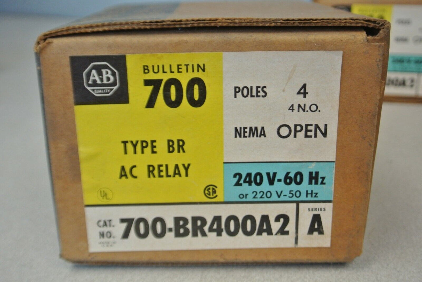 ALLEN-BRADLEY 700-BR400A2 TYPE BR AC RELAY / 240V, 60Hz / 4 N.O. / NEW SURPLUS
