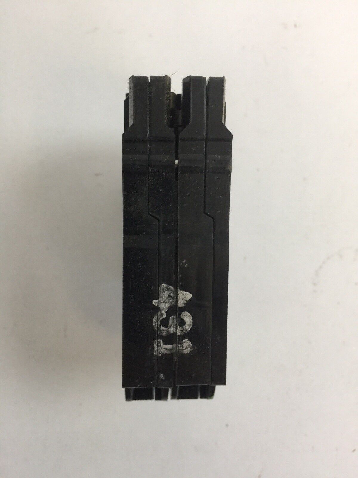 AMERICAN SWITCH A-1515 CIRCUIT BREAKER 15/15A 2P 120/240VAC TYPE A ***lotof2***