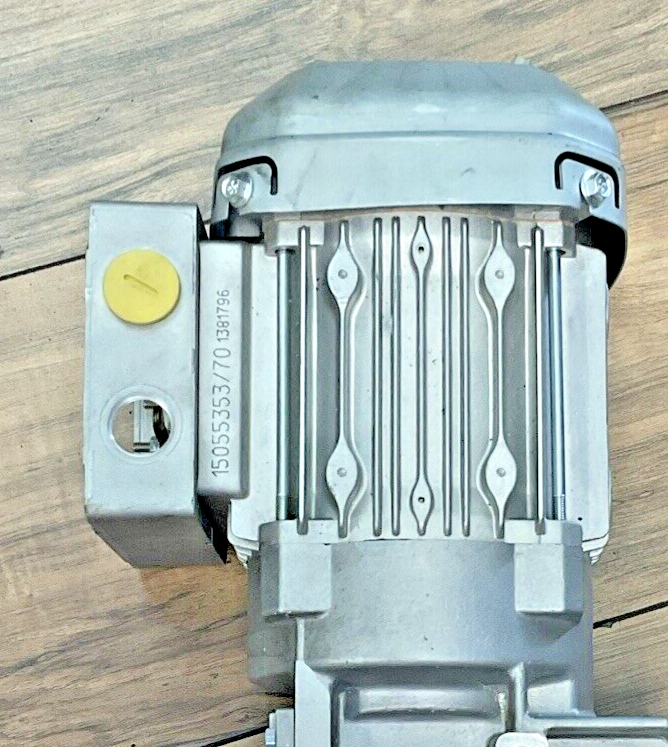 SEW-EURODRIVE WA30DRS71S4 GEAR MOTOR 1700/62RPM DUTY:CONT-S1 HP .50 RATIO 27.50