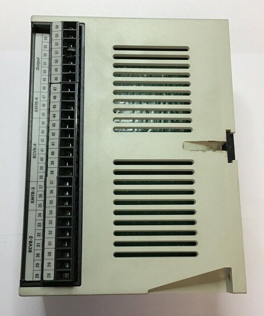 STI RM-4 QUADSAFE SAFETY CONTROLLER 43860-0010 24VDC