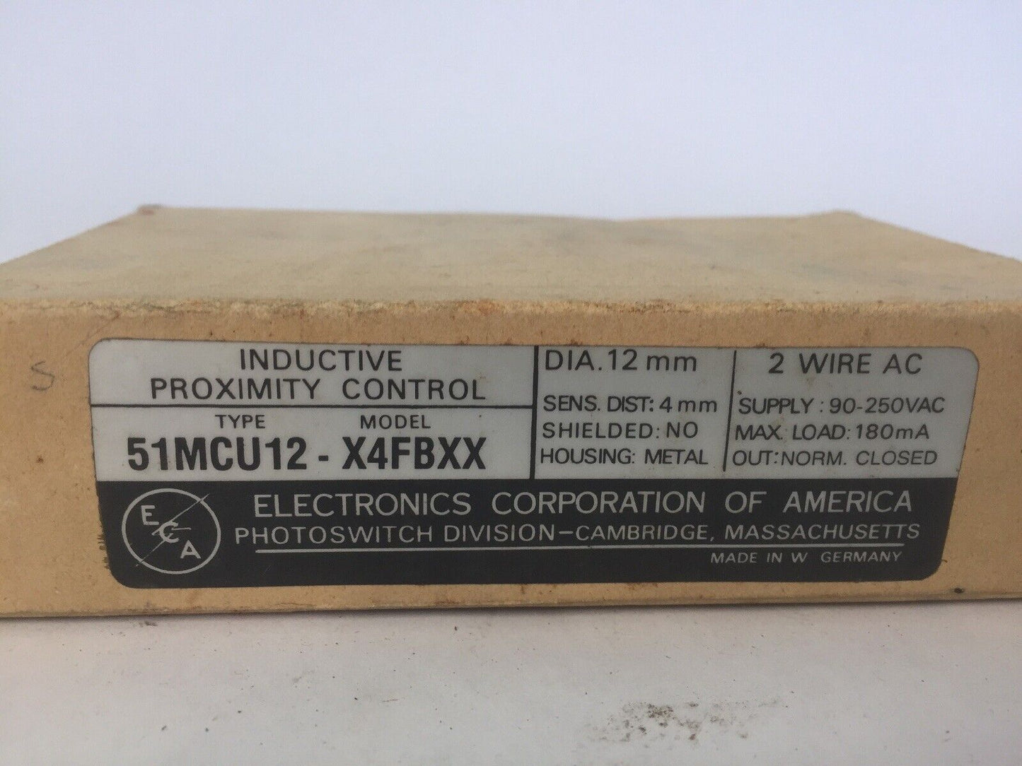 ELECTRONICS CORPORATION OF AMERICA 51MCU12-X4FBXX INDUCTIVE PROXIMITY CONTROL 90
