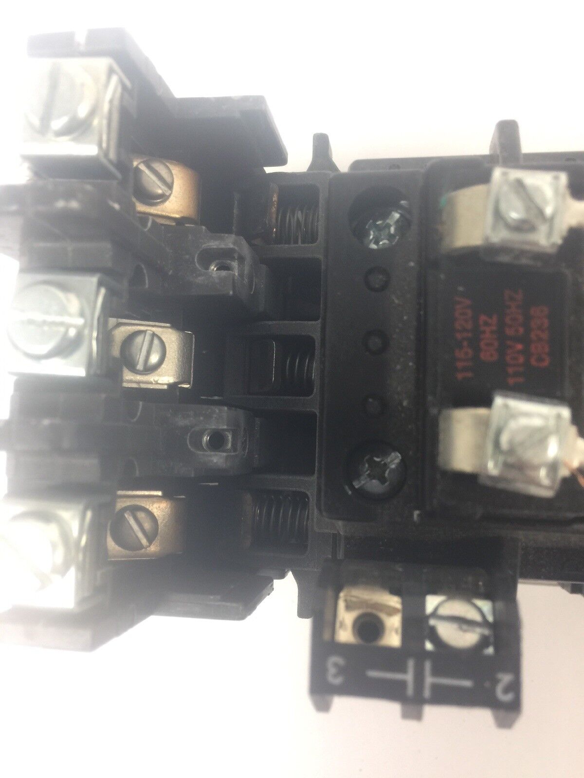 ALLEN BRADLEY 500F-AOD930 SIZE 0 STARTER 600VAC 5HP 18AMP CB236 115-120V 60HZ