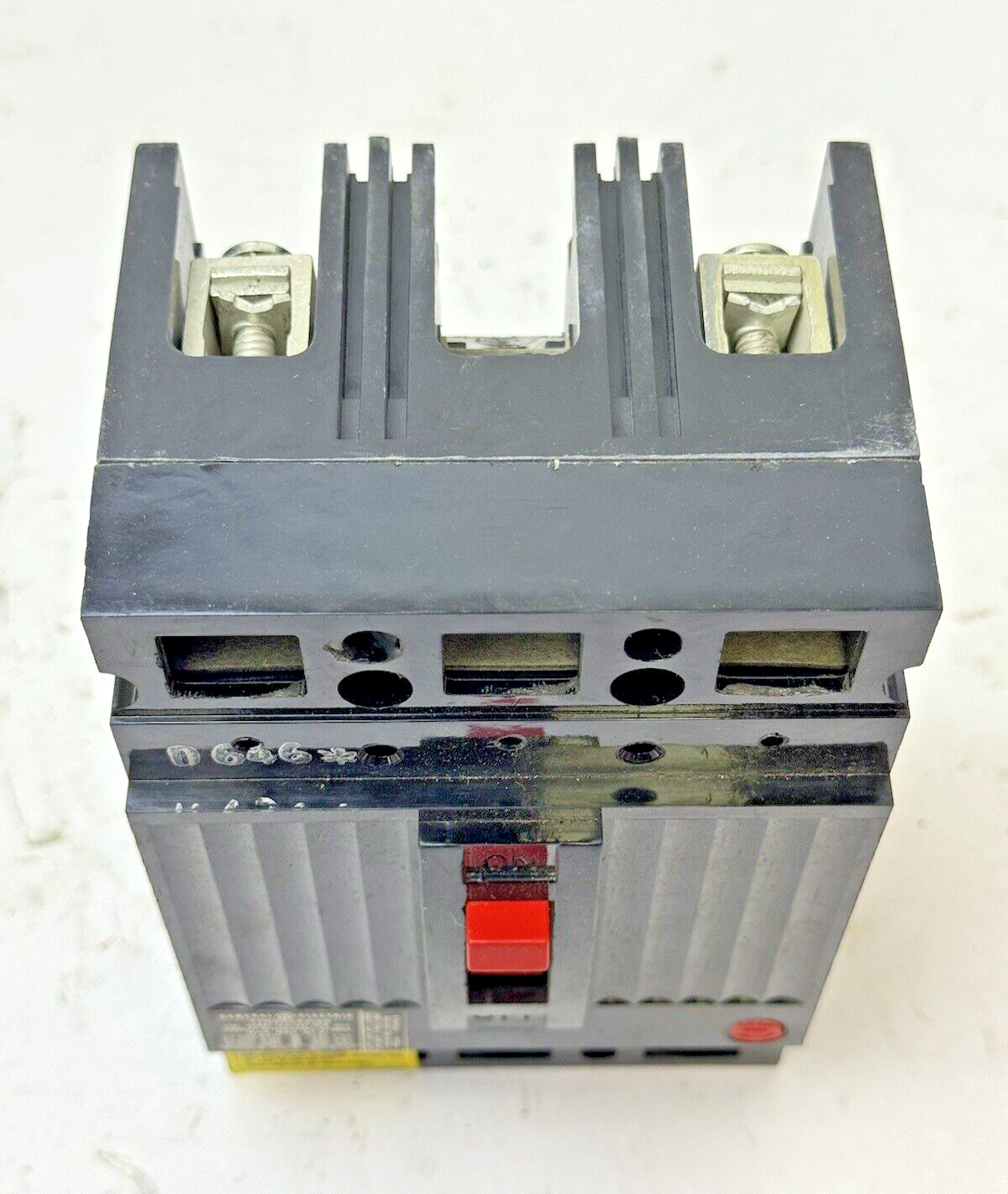 GE - THED12604WL - CIRCUIT BREAKER - 2 POLE, 600 VAC, 40 A - NEW