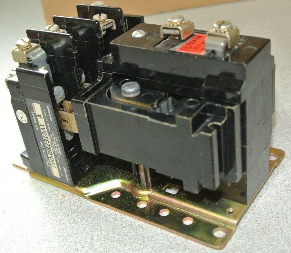 ALLEN-BRADLEY 700-BRZ310A1 AC CONTROL RELAY - 8 N.0. 120V COIL 10A NEW SURPLUS