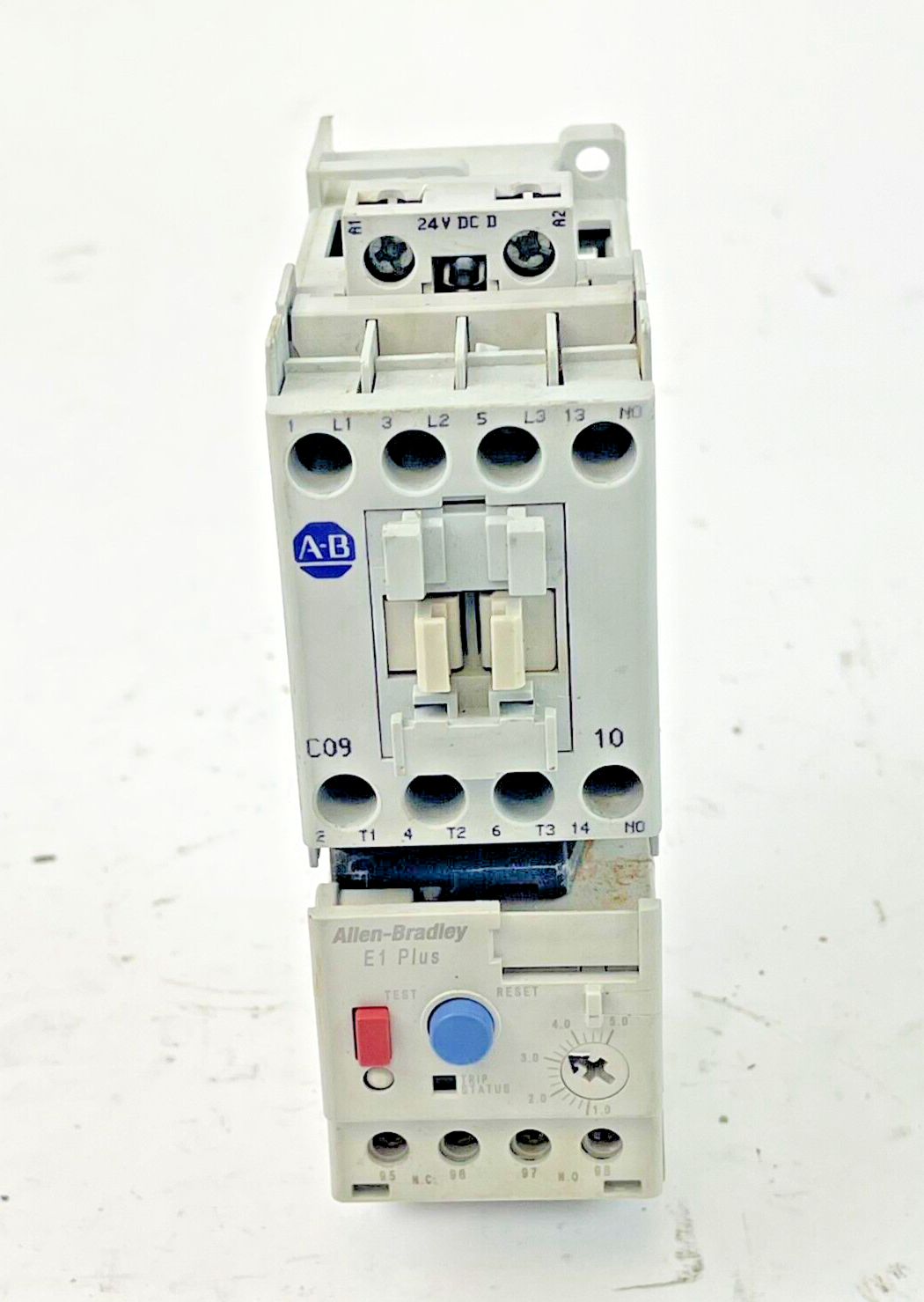 ALLEN-BRADLEY 100-C09D*10 SER. A CONTACTOR W 24VDC COIL & 193-EECB RLY SER. A