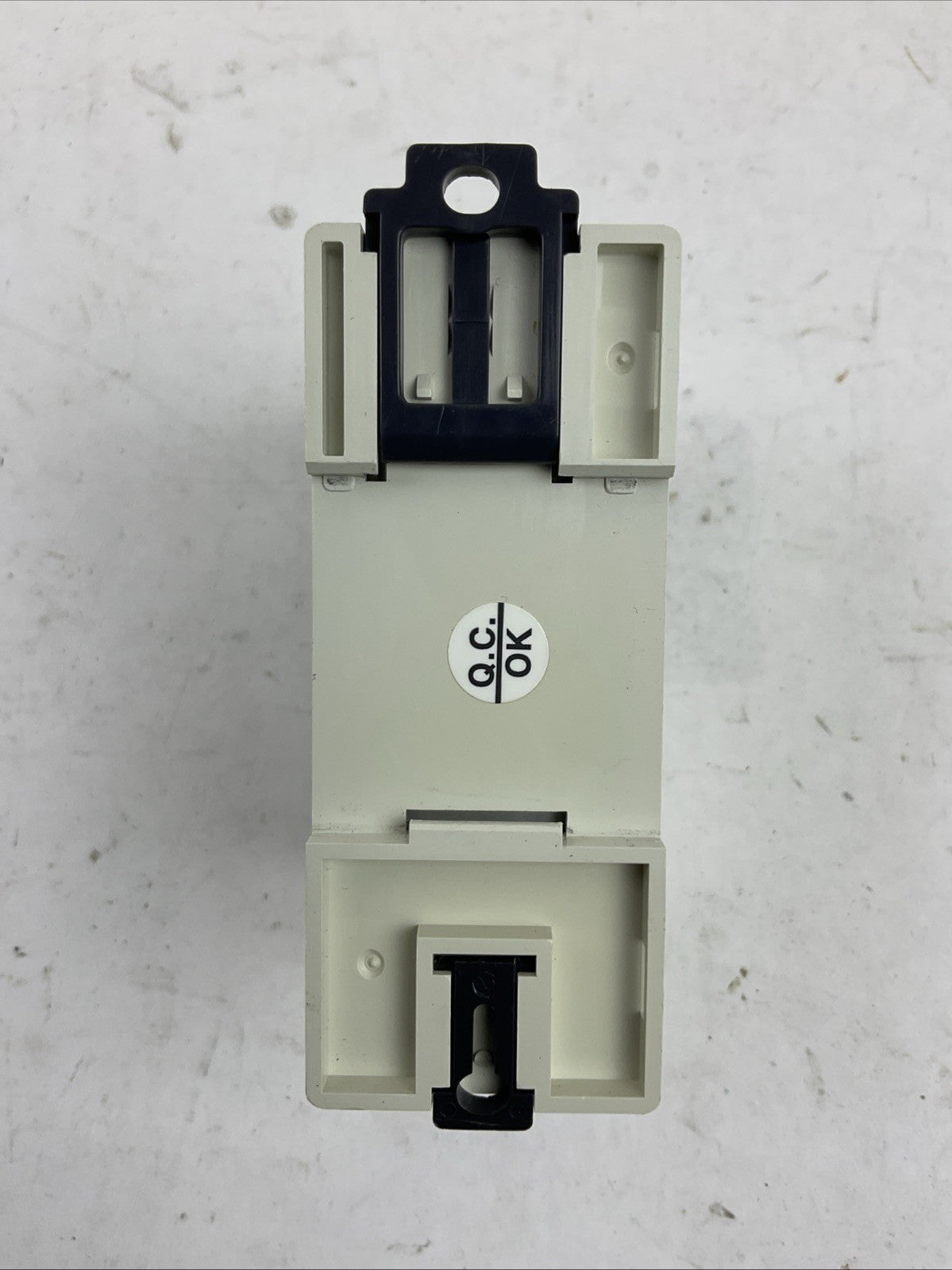 AUTOMATIONDIRECT C0-01AC POWER SUPPLY OUTPUT 24VDC 1.3A INPUT 100-240VAC 37VA