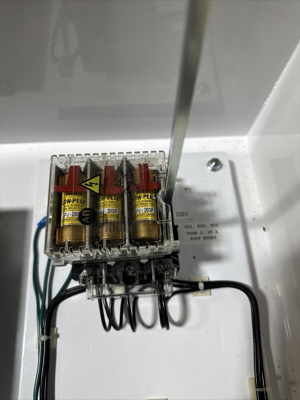 ROCKWELL AUTOMATION VTAC 9 HVAC DRIVE 9V741HRNB30 S7-642A-V9-10 460VAC 7.5HP 3PH