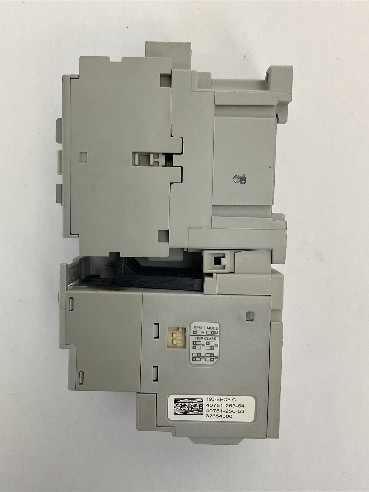ALLEN BRADLEY 309-AOEJ-EEC (300-AOE*930+193-EECB) 600VAC 18A 3PH 5HP COIL 24VDC