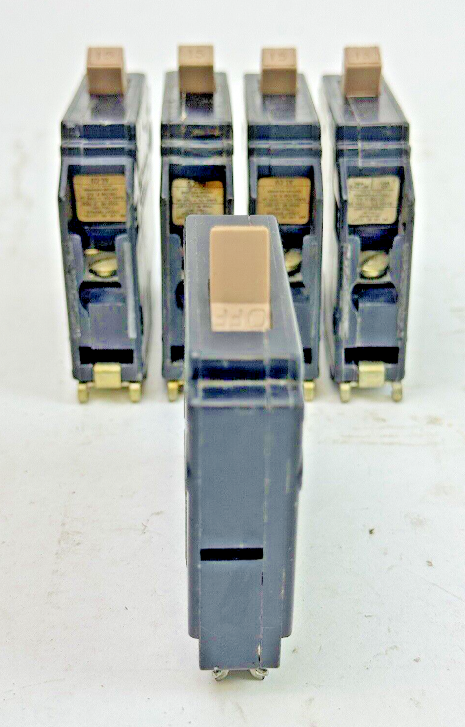 CUTLER-HAMMER **LOT OF 5** - CH115 - CIRCUIT BREAKERS - 1 POLE, 15 A, 240 VAC