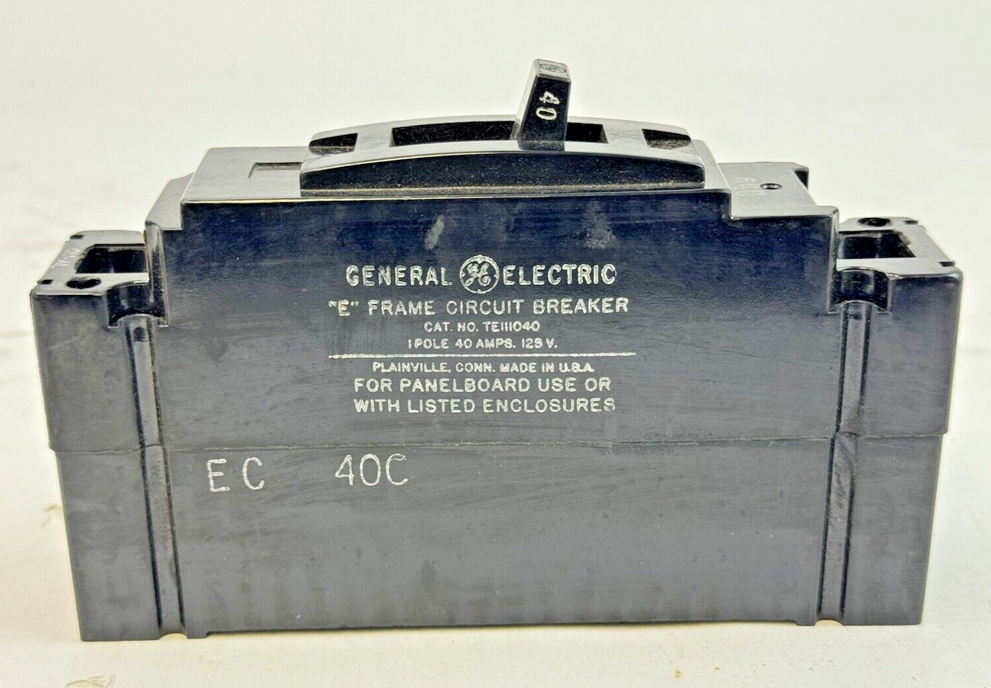 GE - TE111040WL - CIRCUIT BREAKER - 1 POLE, 125 V AC/DC, 40 A - NEW