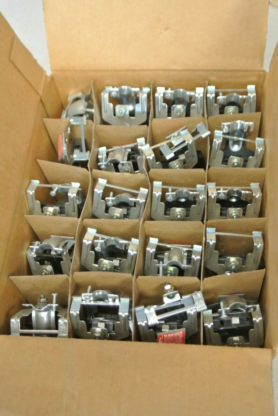 GENERAL ELECTRIC DATRP321 PLUG-IN TERMINAL for BUSWAY / NEW SURPLUS / 20A / 240V