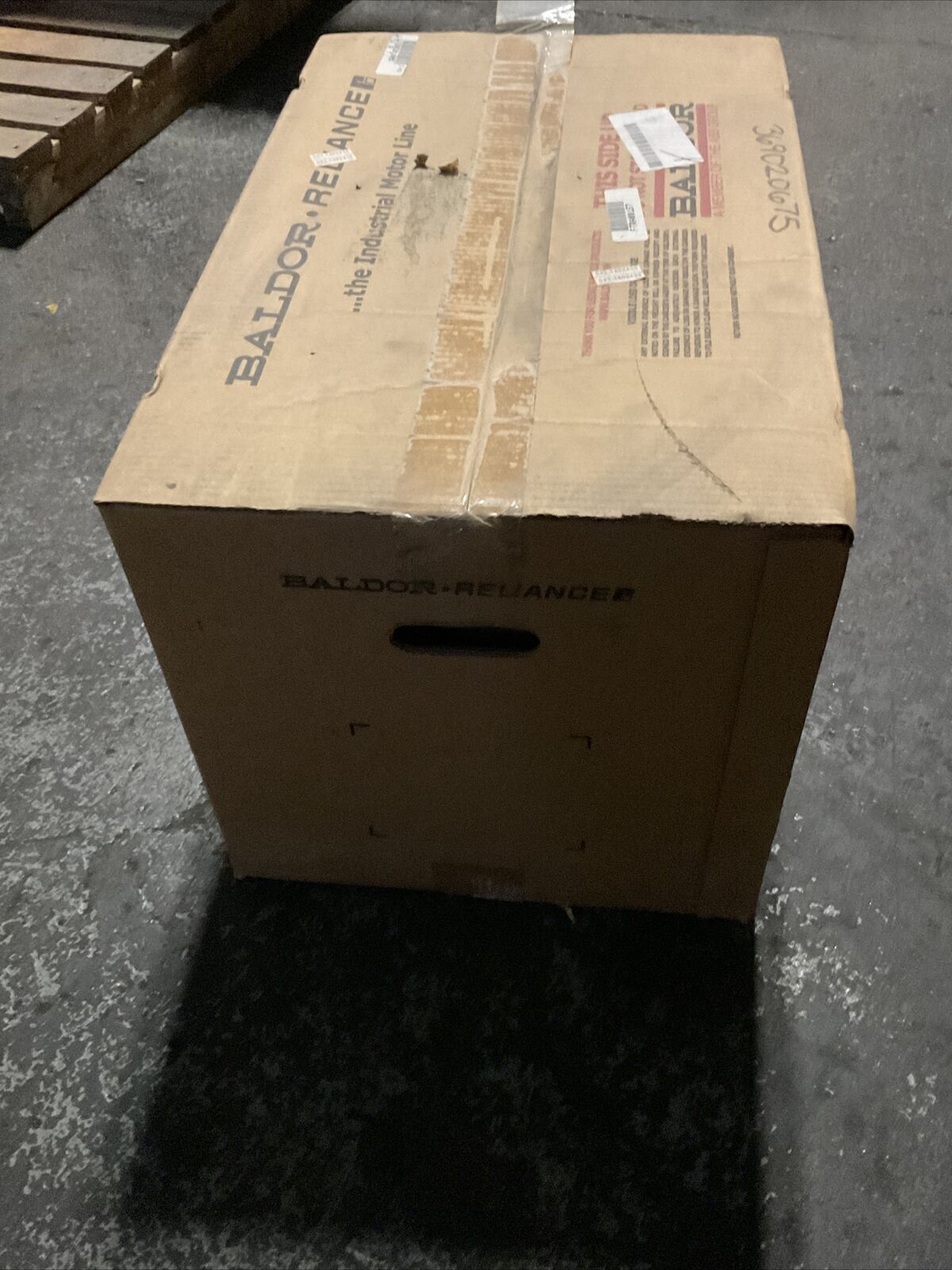 BALDOR CEM3615T MOTOR 208-230/460V 1750RPM 5HP 3PH