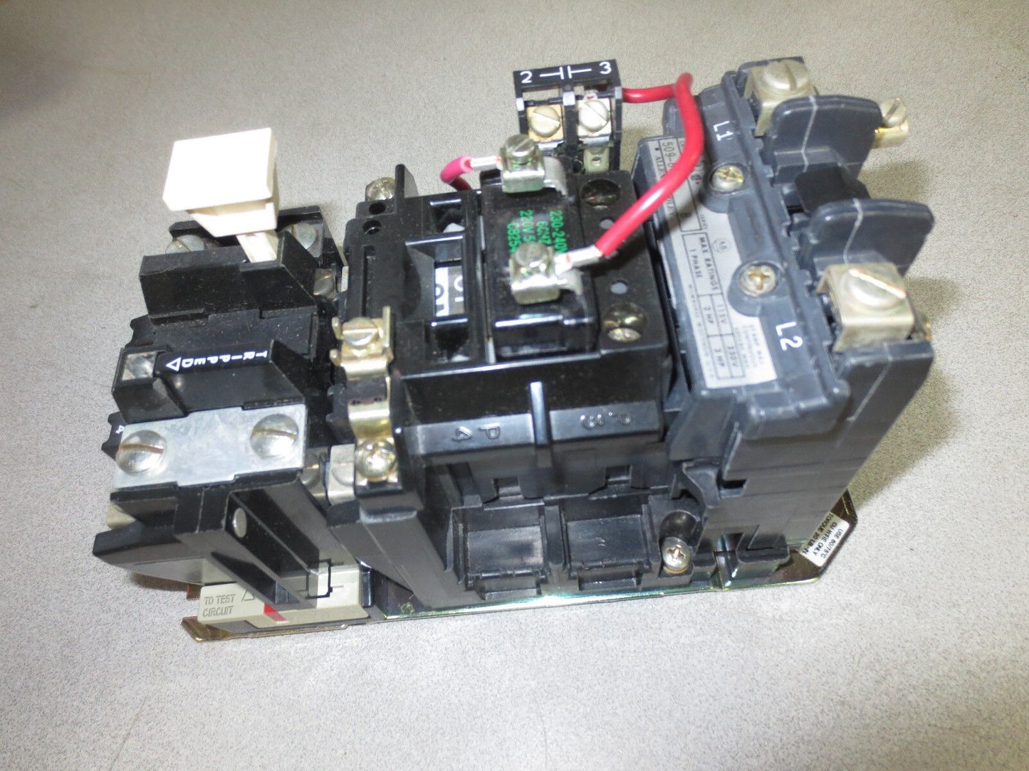 ALLEN-BRADLEY 509-BOXD ACROSS-THE-LINE AC STARTER - 115-120V/60Hz, 11V/50Hz NEW