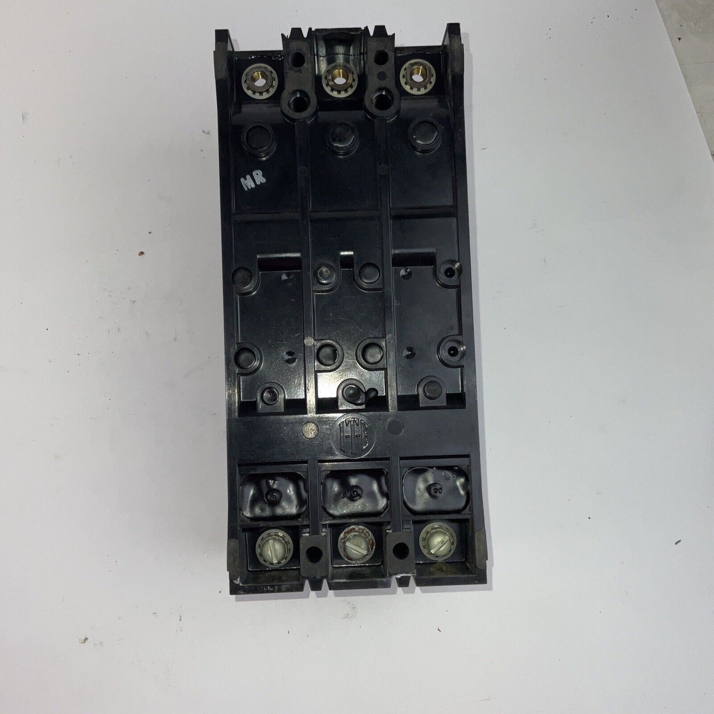 ITE ET-4032 CIRCUIT BREAKER 20A 600VAC 120/250VDC 3POLE F FRAME