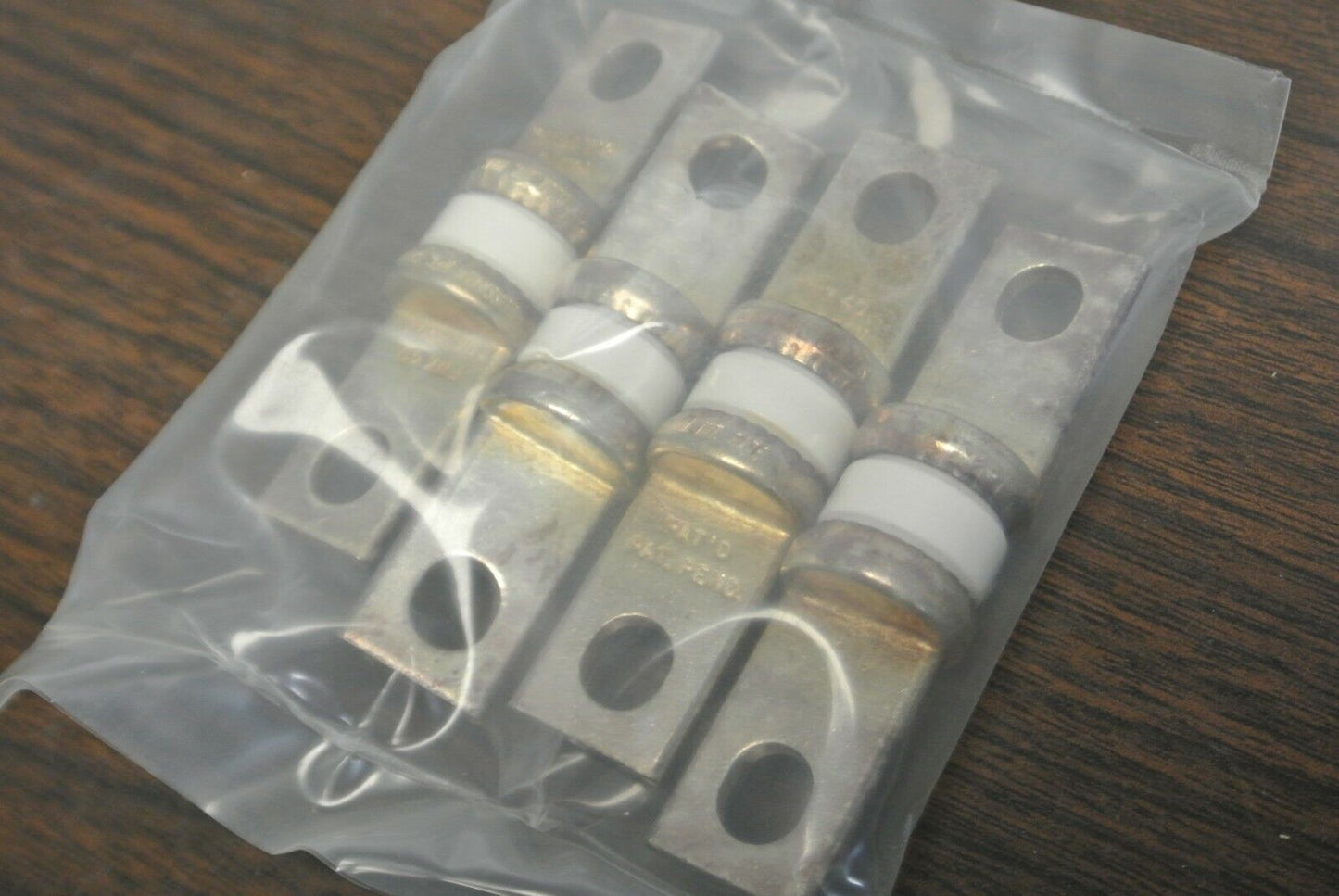 LOT of 4 / BUSSMANN FWX40 CERAMIC SEMICONDUCTOR FUSE / 250V 40A / NEW SURPLUS