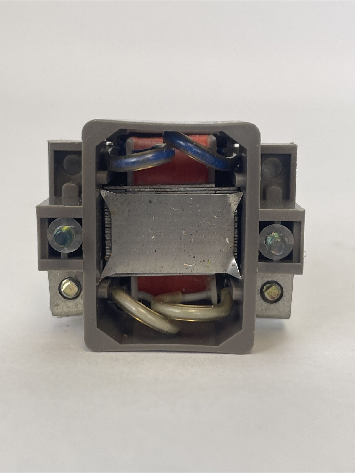 IDEC T2 TRANSFORMER POWER SUPPLY INPUT 240V 50-60HZ NO LOAD 7.5V OUTPUT 1VA