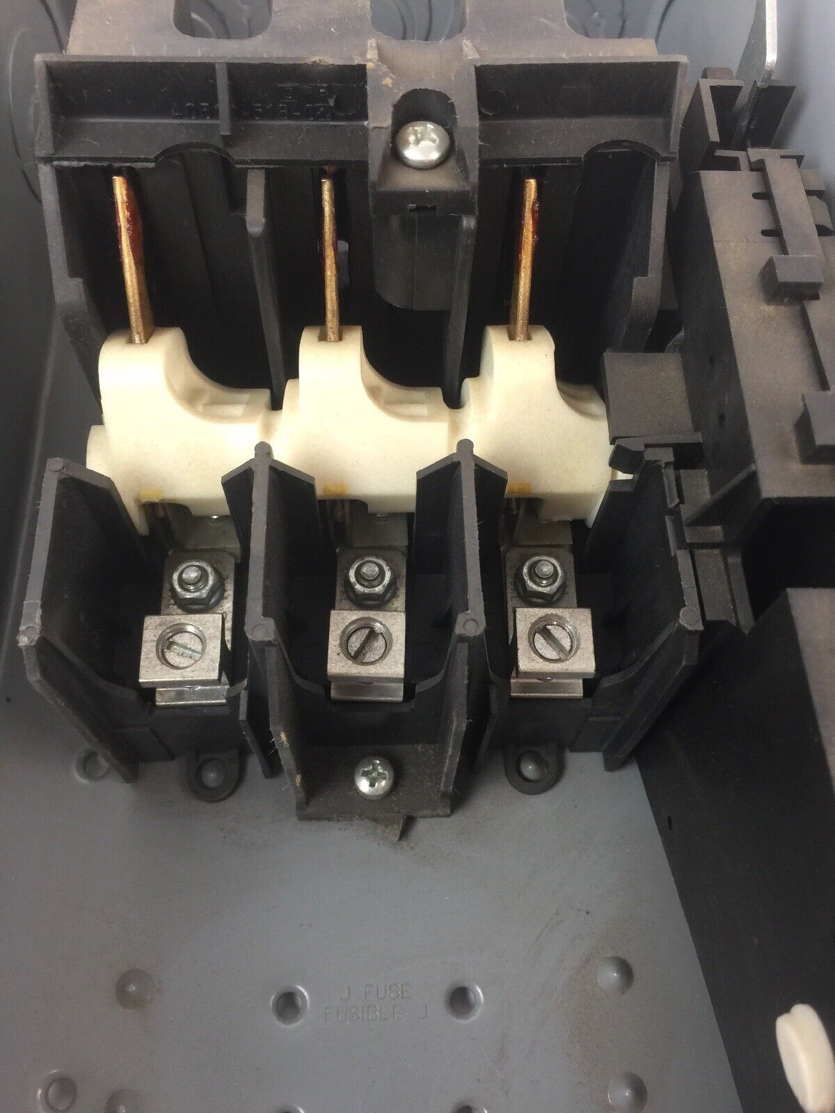 SQUARE D HU361 HEAVY DUTY SAFETY SWITCH 600VAC 600VDC 30AMP 30HP NON FUSIABLE