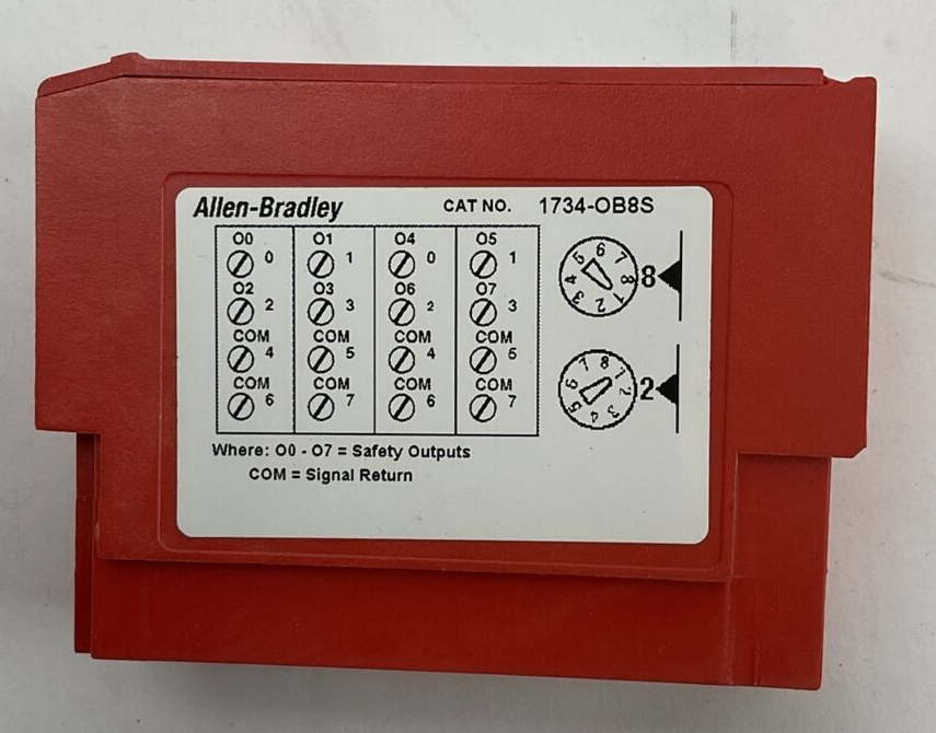 ALLEN BRADLEY 1734-OB8S DIGITAL OUTPUT MODULE SER B OUTPUT 19.2-28.8VDC