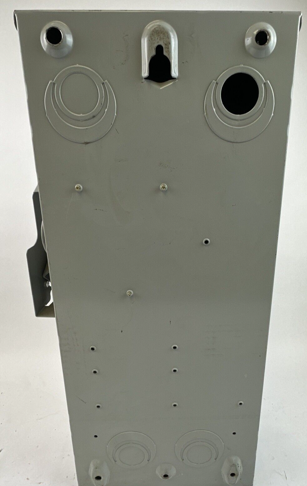 SIEMENS GNF323 TYPE VB II 100A 240VAC 30HP 250VDC 20HP NEMA TYPE 1 NON-FUSIBLE
