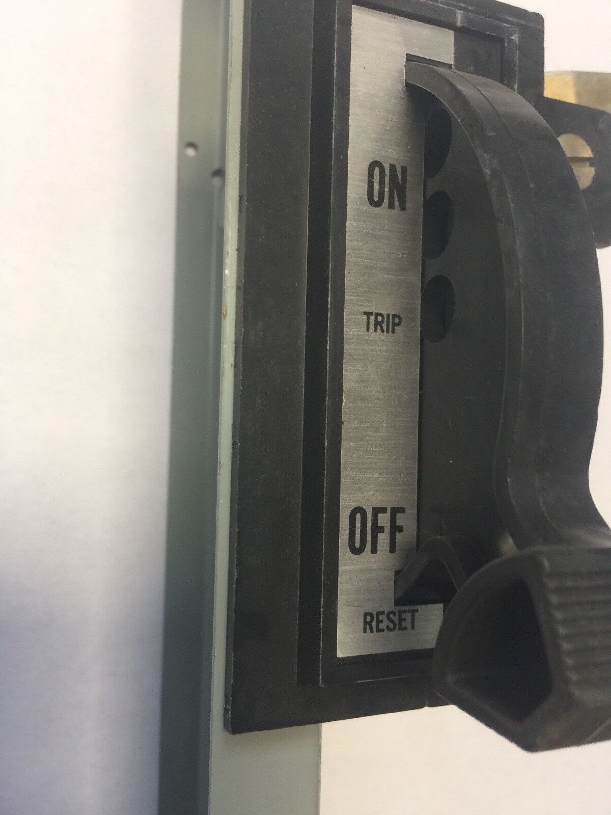 GE AAG1 HANDLE ON OFF RESET