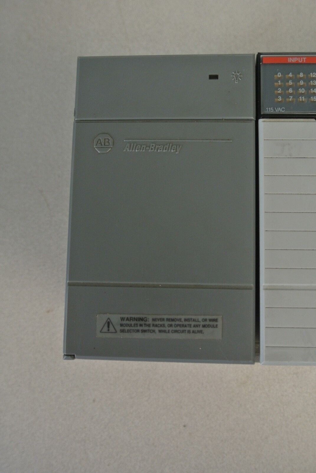 ALLEN-BRADLEY 1746-P2 + 1746-OW8 + 1746-OA16 (2) + 1746-IA16 (3) + 1746-A10 +