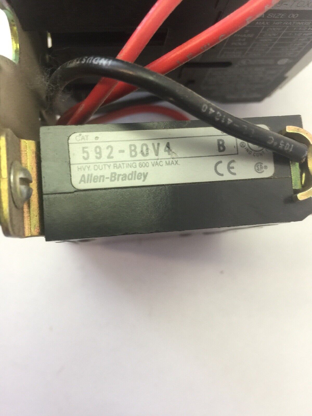 ALLEN BRADLEY 509-TOXD STARTER SER B 600VAC 9A 2HP COIL 120V 60HZ 110V 50HZ