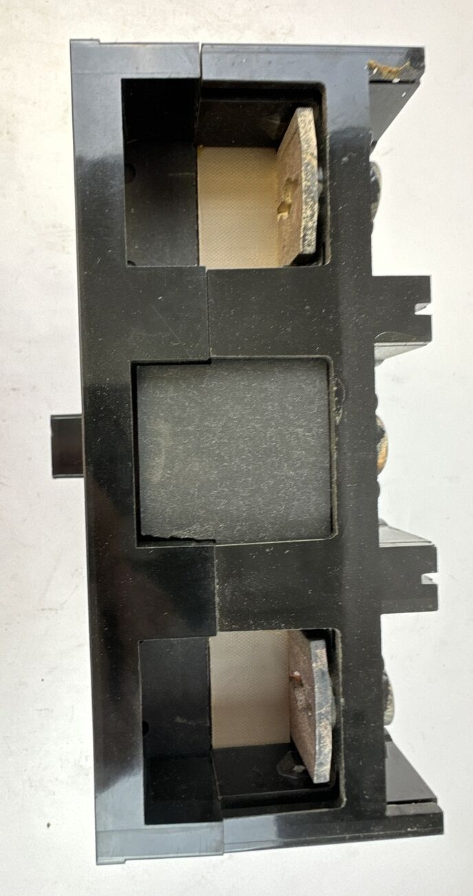ITE JJ2B30000U06 CIRCUIT BREAKER 2POLE 300AMP 600VAC 250VDC JJ FRAME ET TYPE