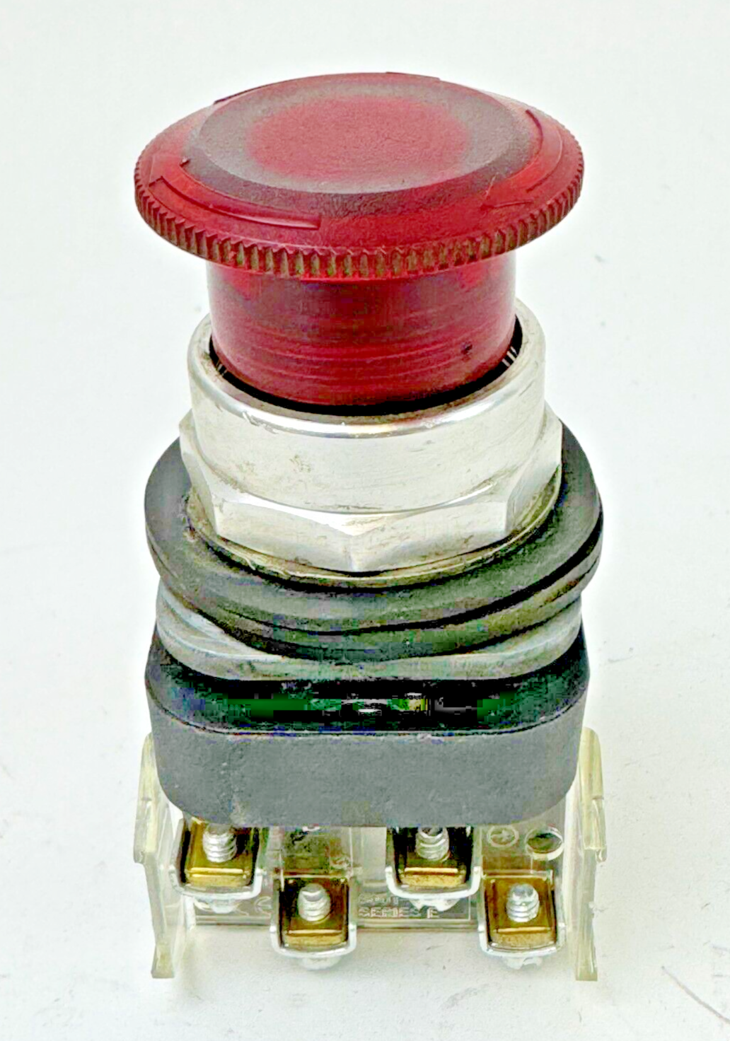 ALLEN-BRADLEY - 800T-FXTP16RA1 SER. T -RED MUSHROOM PUSH/PULL BUTTON W/ 800T-XA1