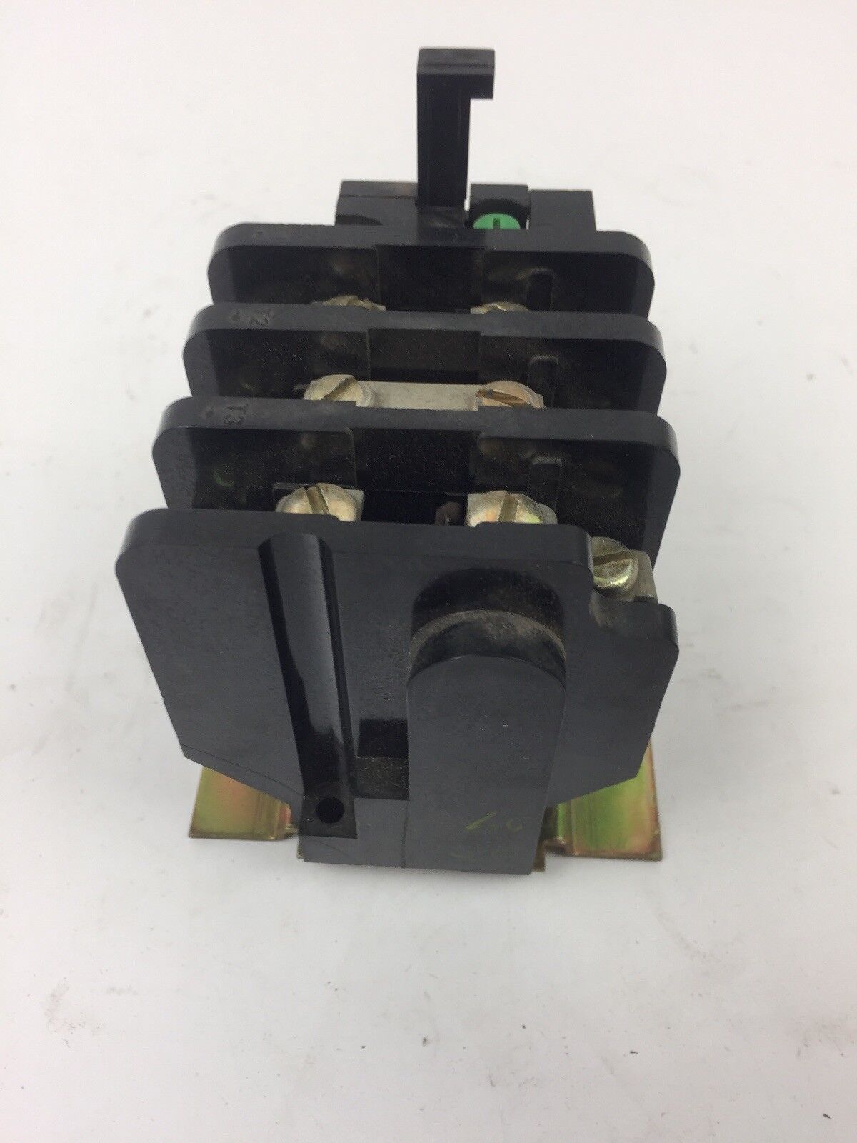 GE CR224D210A RELAY STD PILOT DUTY 600 VAC MAX