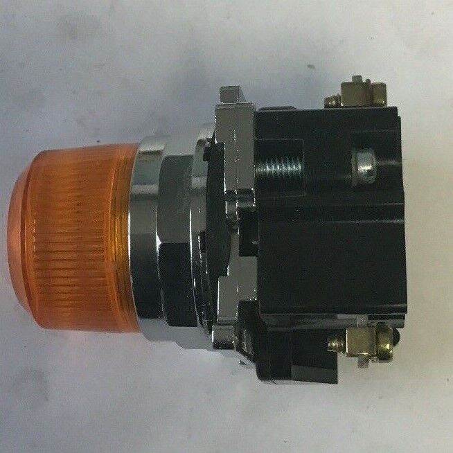 CUTLER HAMMER 10250T201 AMBER INDICATING LIGHT. 120VAC/DC
