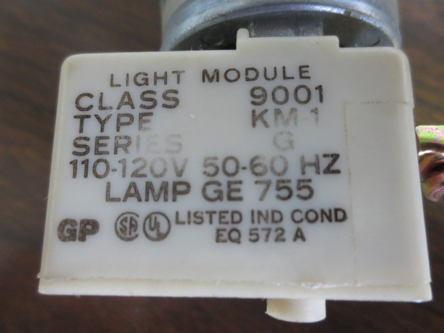 SQUARE D 9001 KP-1 Ser. F PILOT LIGHT, GREEN LENS - 110/120V - NEW SURPLUS