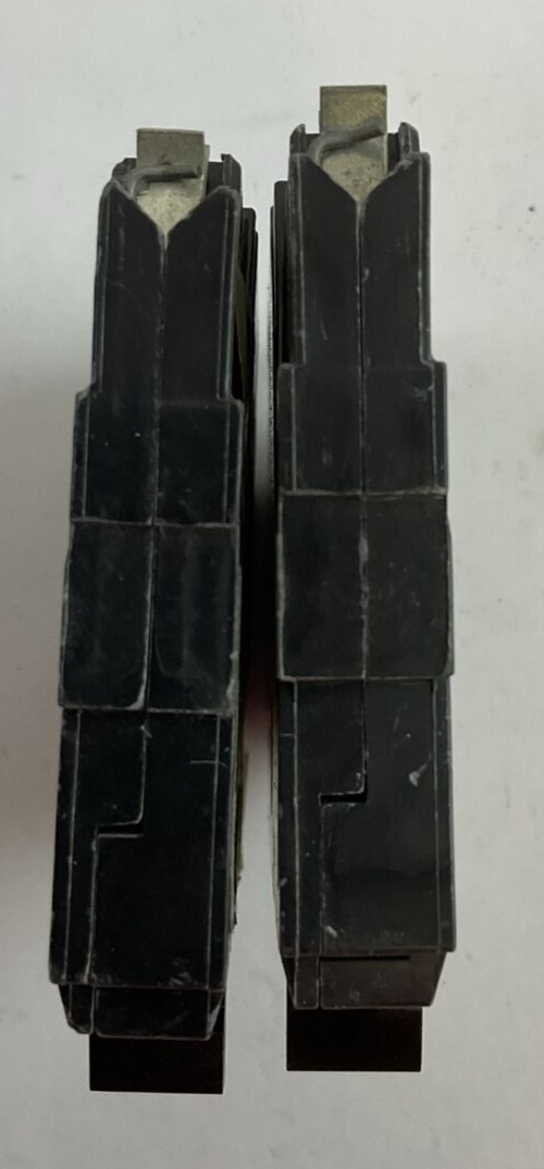 GE THQP120 CIRCUIT BREAKER 1POLE 20AMP 120/240VAC (LOT OF 2)