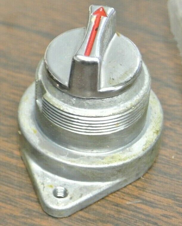 GENERAL ELECTRIC CR2940UB203M HD OILTIGHT SELECTOR SWITCH / RED / NEW SURPLUS