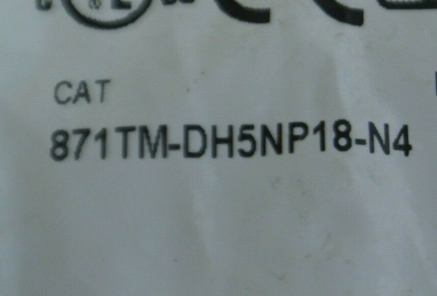 ALLEN-BRADLEY 871TM-DH5NP18-N4 INDUCTIVE PROXIMITY SENSOR / NEW SURPLUS
