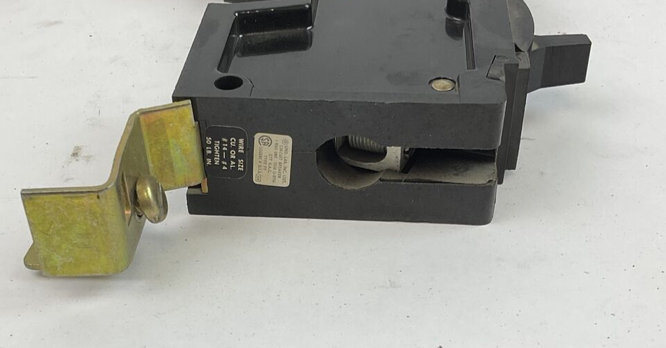SQUARE D FY14020C CIRCUIT BREAKER 20A 277VAC 1-POLE ***LOTOF3***